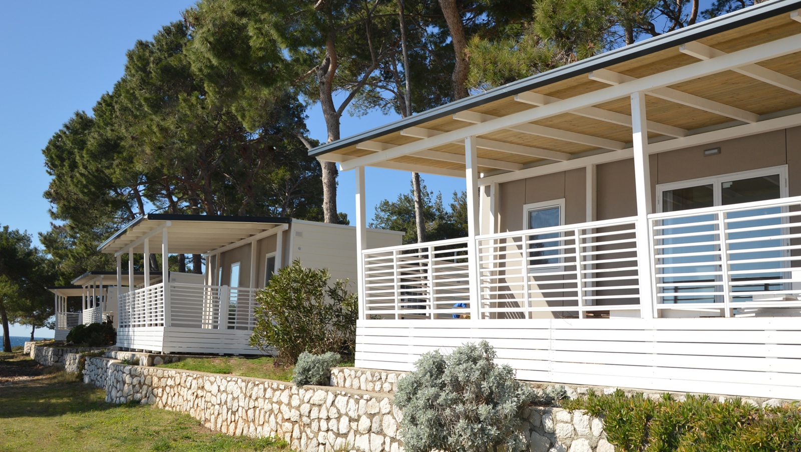 Terrazza coperta con tettoia